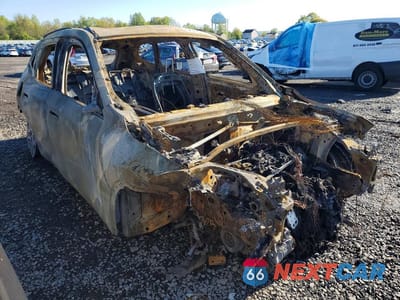 Czwarte zdjęcie samochodu z boku: 2025 BMW X1 XDRIVE28I VIN:WBX73EF08S5250816 - miniatura