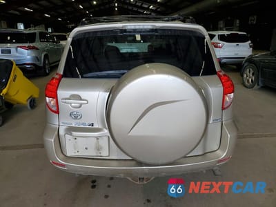 Zdjęcie 6 z 13 samochodu: 2006 TOYOTA RAV4 LIMITED VIN:JTMBK31V765007389 - miniatura