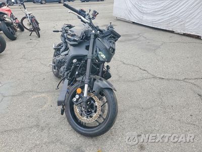 Drugie zdjęcie samochodu z przodu: 2025 YAMAHA MT09 C VIN:JYARN94YXSA000593 - miniatura