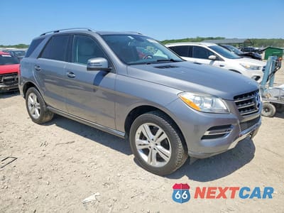 Czwarte zdjęcie samochodu z boku: 2013 MERCEDES-BENZ ML 350 4MATIC VIN:4JGDA5HB1DA162068 - miniatura