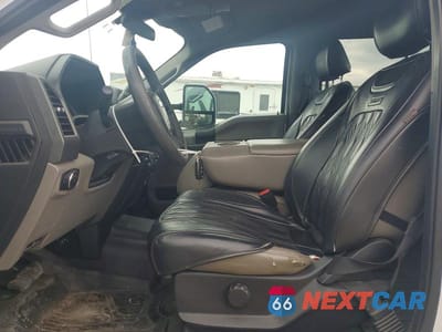 Zdjęcie 7 z 12 samochodu: 2021 FORD F350 SUPER DUTY VIN:1FT8W3BT3MED04880 - miniatura