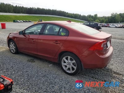 Drugie zdjęcie samochodu z przodu: 2014 VOLVO S60 T5 VIN:YV1612FS3E2294625 - miniatura