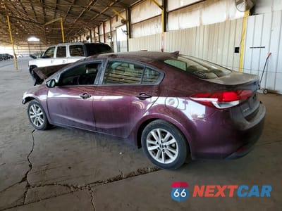 Drugie zdjęcie samochodu z przodu: 2017 KIA FORTE LX VIN:3KPFL4A74HE067370 - miniatura