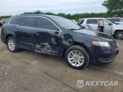 Czwarte zdjęcie samochodu z boku: 2015 LINCOLN MKT VIN:2LMHJ5NK7FBL04151 - miniatura
