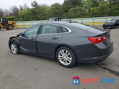 Drugie zdjęcie samochodu z przodu: 2018 CHEVROLET MALIBU LT VIN:1G1ZD5ST3JF216576 - miniatura