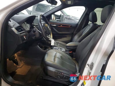 Zdjęcie 7 z 13 samochodu: 2021 BMW X1 XDRIVE28I VIN:WBXJG9C04M5U42811 - miniatura