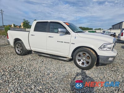 Czwarte zdjęcie samochodu z boku: 2012 DODGE RAM 1500 LARAMIE VIN:1C6RD6NT0CS334160 - miniatura