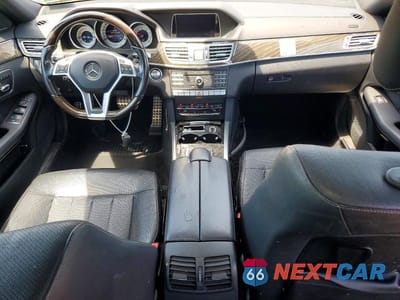 Zdjęcie 8 z 12 samochodu: 2016 MERCEDES-BENZ E 400 4MATIC VIN:WDDHF6HB2GB204278 - miniatura