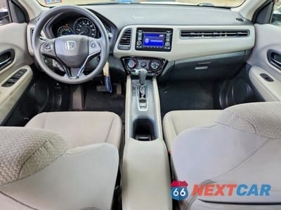 Zdjęcie 8 z 12 samochodu: 2018 HONDA HR-V LX VIN:3CZRU6H33JM706868 - miniatura