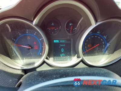 Zdjęcie 9 z 12 samochodu: 2015 CHEVROLET CRUZE LT VIN:1G1PC5SB1F7176971 - miniatura