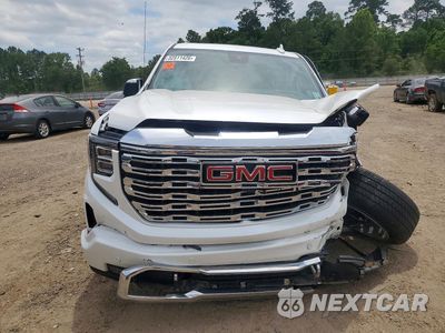 Piąte zdjęcie samochodu w środku: 2025 GMC SIERRA K1500 DENALI VIN:1GTUUGE80SZ161153 - miniatura