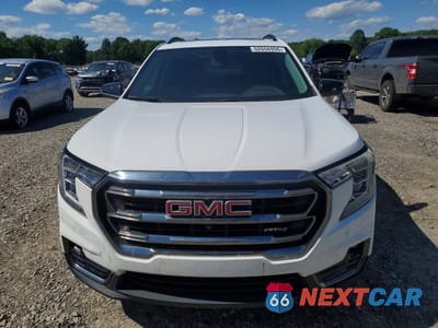 Piąte zdjęcie samochodu w środku: 2024 GMC TERRAIN AT4 VIN:3GKALYEG9RL232259 - miniatura