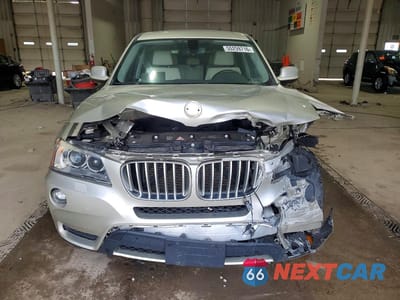 Piąte zdjęcie samochodu w środku: 2014 BMW X3 XDRIVE35I VIN:5UXWX7C58E0E75782 - miniatura
