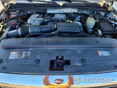 Zdjęcie 11 z 12 samochodu: 2017 GMC SIERRA K2500 HEAVY DUTY VIN:1GT12REY7HF144025 - miniatura