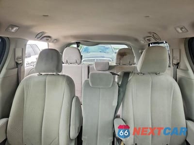 Zdjęcie 10 z 14 samochodu: 2012 TOYOTA SIENNA LE VIN:5TDKK3DC0CS196192 - miniatura