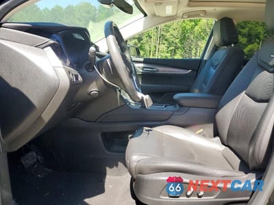 Zdjęcie 7 z 12 samochodu: 2019 CADILLAC XT5 LUXURY VIN:1GYKNCRS8KZ275995 - miniatura