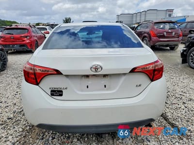 Zdjęcie 6 z 12 samochodu: 2018 TOYOTA COROLLA LE VIN:5YFBURHE8JP794965 - miniatura