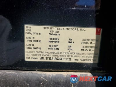 Zdjęcie 12 z 12 samochodu: 2013 TESLA MODEL S VIN:5YJSA1AG2DFP12122 - miniatura