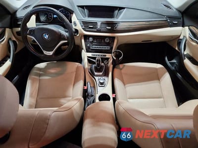 Zdjęcie 8 z 13 samochodu: 2013 BMW X1 XDRIVE28I VIN:WBAVL1C5XDVR87383 - miniatura