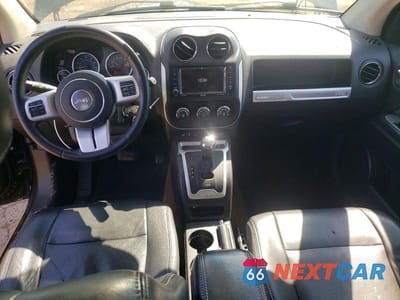 Zdjęcie 8 z 13 samochodu: 2014 JEEP COMPASS LIMITED VIN:1C4NJDCB9ED832007 - miniatura