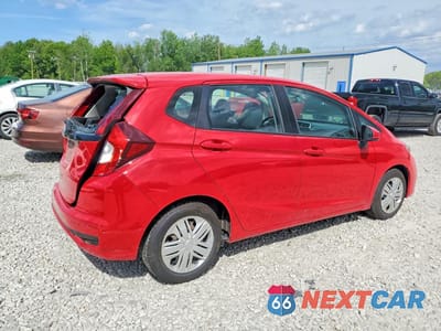 Trzecie zdjęcie samochodu z tyłu: 2018 HONDA FIT LX VIN:3HGGK5G49JM720430 - miniatura