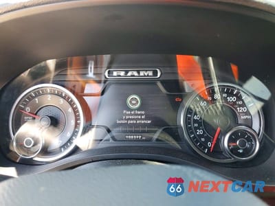 Zdjęcie 9 z 12 samochodu: 2021 RAM 1500 LARAMIE VIN:1C6RREJT8MN503553 - miniatura