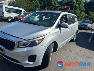 Drugie zdjęcie samochodu z przodu: 2017 KIA SEDONA L VIN:KNDMA5C18H6259666 - miniatura