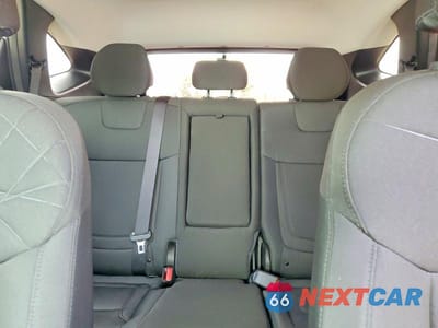 Zdjęcie 10 z 13 samochodu: 2022 HYUNDAI TUCSON SEL VIN:5NMJBCAE6NH017838 - miniatura
