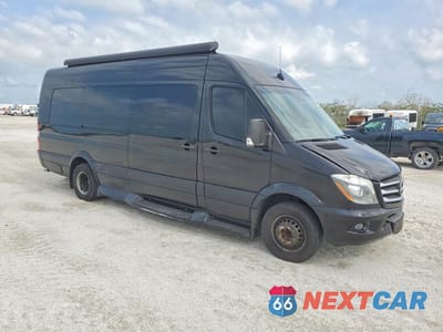 Czwarte zdjęcie samochodu z boku: 2017 MERCEDES-BENZ SPRINTER 3500 VIN:WDAPF4CC1HP531191 - miniatura