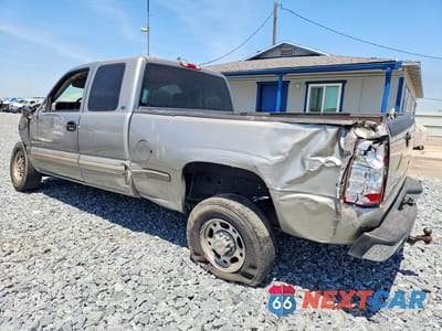 Drugie zdjęcie samochodu z przodu: 1999 CHEVROLET SILVERADO C2500 VIN:1GCFC29U1XZ109379 - miniatura