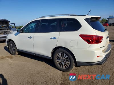 Drugie zdjęcie samochodu z przodu: 2018 NISSAN PATHFINDER SV VIN:5N1DR2MM9JC603119 - miniatura