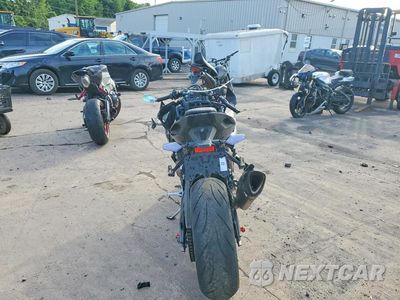 Czwarte zdjęcie samochodu z boku: 2022 BMW S 1000 RR VIN:WB10E2308N6F06642 - miniatura