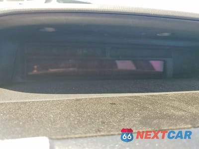 Zdjęcie 9 z 12 samochodu: 2014 TOYOTA PRIUS V FIVE VIN:JTDZN3EU7E3355467 - miniatura