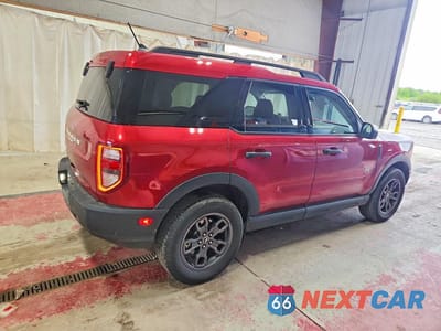 Trzecie zdjęcie samochodu z tyłu: 2021 FORD BRONCO SPORT BIG BEND VIN:3FMCR9B61MRA47337 - miniatura