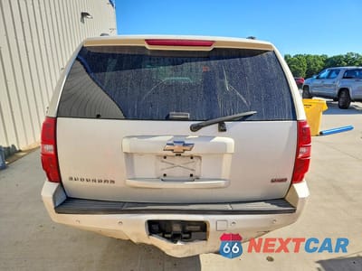 Zdjęcie 6 z 13 samochodu: 2008 CHEVROLET SUBURBAN C1500 LS VIN:1GNFC16068R213564 - miniatura