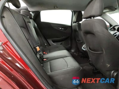 Zdjęcie 10 z 12 samochodu: 2018 CHEVROLET MALIBU LT VIN:1G1ZD5ST9JF238419 - miniatura