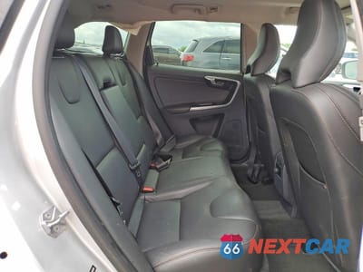 Zdjęcie 11 z 14 samochodu: 2017 VOLVO XC60 T5 DYNAMIC VIN:YV440MDR5H2226159 - miniatura