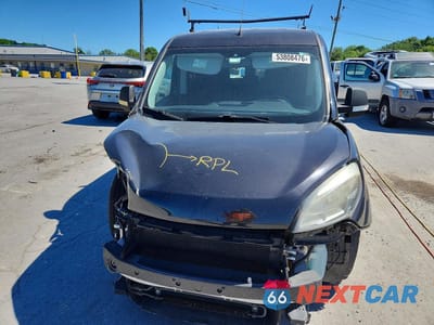 Piąte zdjęcie samochodu w środku: 2017 RAM PROMASTER CITY SLT VIN:ZFBERFBBXH6F20864 - miniatura