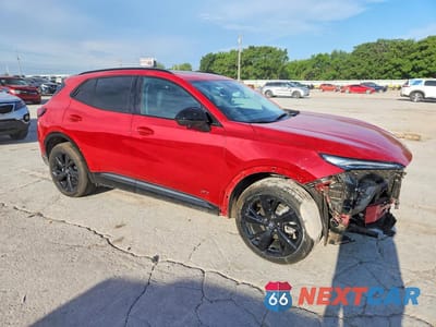 Czwarte zdjęcie samochodu z boku: 2025 BUICK ENVISION SPORT TOURING VIN:LRBFZLE47SD015795 - miniatura