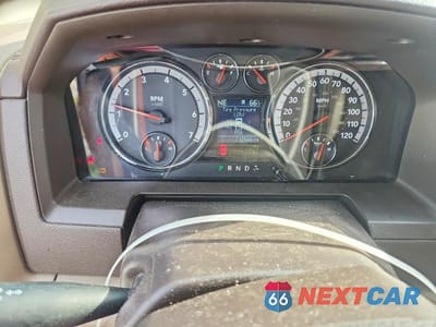 Zdjęcie 9 z 12 samochodu: 2012 DODGE RAM 1500 LARAMIE VIN:1C6RD6NT0CS334160 - miniatura