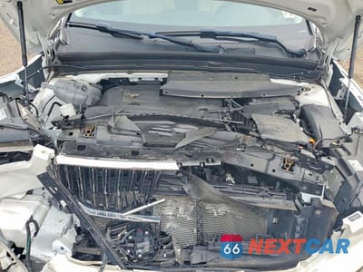 Zdjęcie 11 z 12 samochodu: 2023 VOLVO XC40 PLUS VIN:YV4L12UNXP2114157 - miniatura