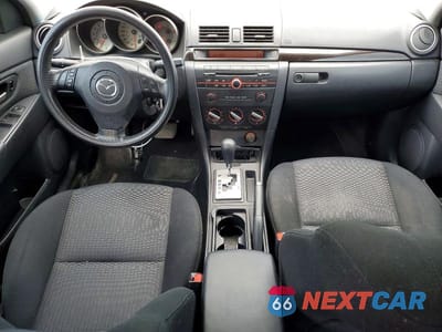 Zdjęcie 8 z 12 samochodu: 2008 MAZDA 3 I VIN:JM1BK32F681833586 - miniatura