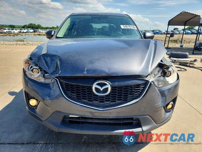 Piąte zdjęcie samochodu w środku: 2014 MAZDA CX-5 TOURING VIN:JM3KE2CYXE0319766 - miniatura