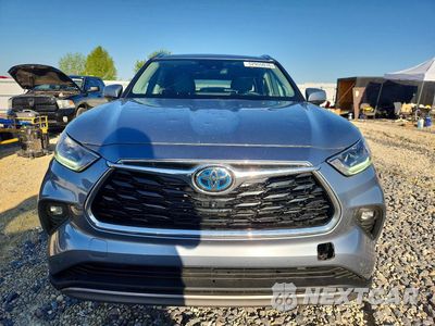 Piąte zdjęcie samochodu w środku: 2023 TOYOTA HIGHLANDER HYBRID PLATINUM VIN:5TDEBRCH2PS125837 - miniatura