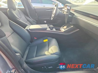 Zdjęcie 7 z 13 samochodu: 2025 TESLA MODEL S VIN:5YJSA1E58SF551202 - miniatura