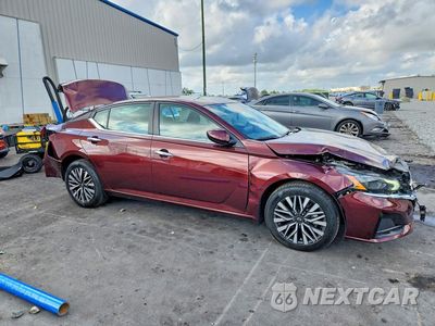 Czwarte zdjęcie samochodu z boku: 2024 NISSAN ALTIMA SV VIN:1N4BL4DW5RN315002 - miniatura