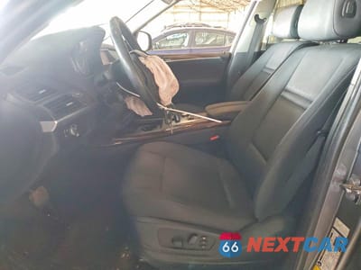 Zdjęcie 7 z 13 samochodu: 2008 BMW X5 VIN:5UXFE43538L027888 - miniatura