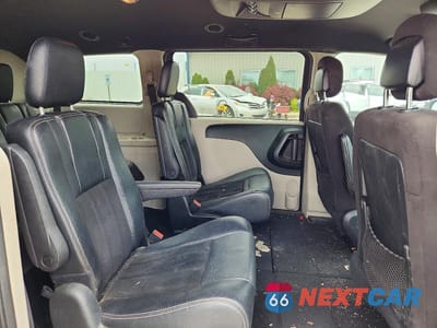 Zdjęcie 11 z 13 samochodu: 2014 DODGE GRAND CARAVAN SE VIN:2C4RDGBG1ER458111 - miniatura