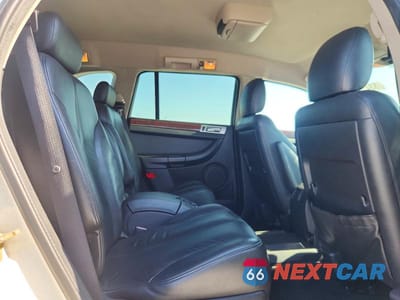 Zdjęcie 11 z 13 samochodu: 2005 CHRYSLER PACIFICA TOURING VIN:2C4GM68485R330947 - miniatura