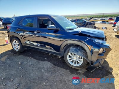 Czwarte zdjęcie samochodu z boku: 2021 CHEVROLET TRAILBLAZER LS VIN:KL79MNSL6MB153960 - miniatura